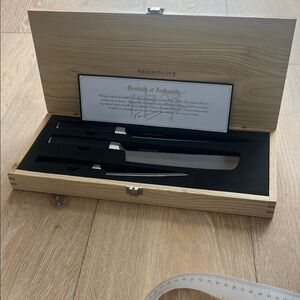 New_ Kamikoto 3-Piece Knife Set in Black with Wood Case